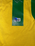 PELE Hand Signed Brazil Shirt with Beckett Authentication PHOTO PROOF Jersey Soccer